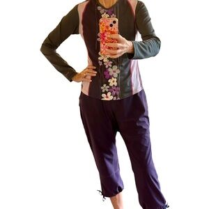 Hind Women’s S 2-piece Workout Set. MSG if want separate.